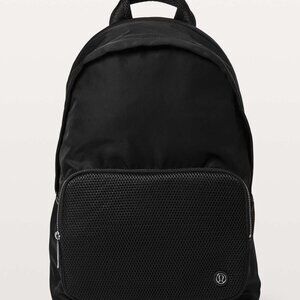 Lululemon Black Everywhere Backpack Mesh 17L Office Travel Commute